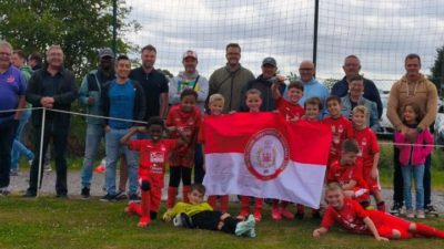 https://www.facebook.com/royalstadewaremmienfc/